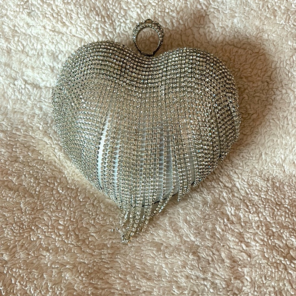 Silver Rhinestone Purse with Finger Ring Holding Strap. NEW, Never USED …